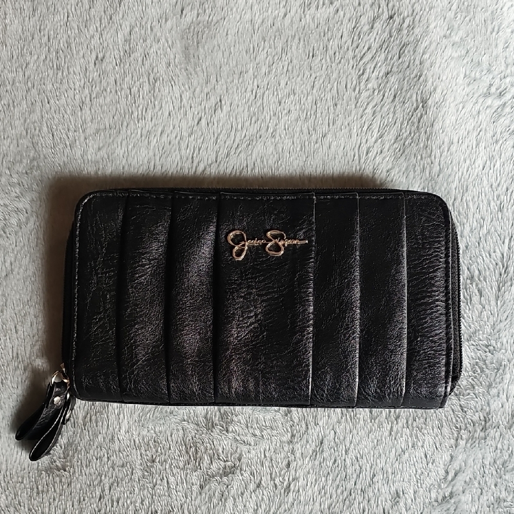 Jessica Simpson Quilted Black Wallet